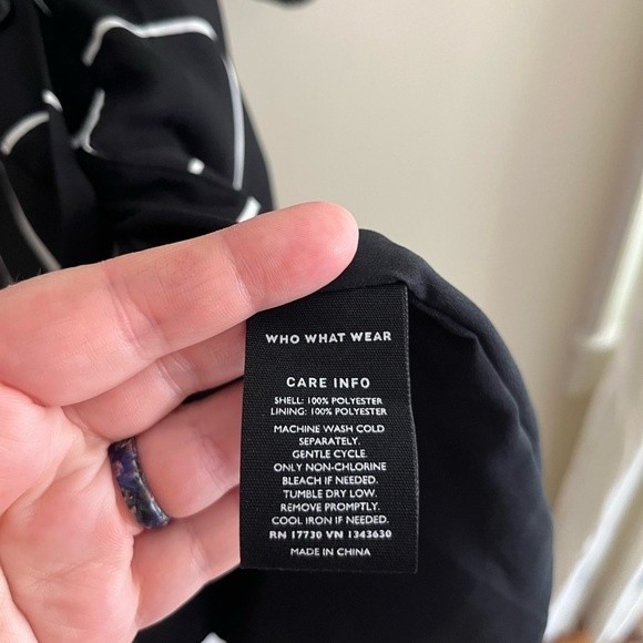 WHO WHAT WEAR black grid check print button shirt dress with pockets & belt - Picture 6 of 8